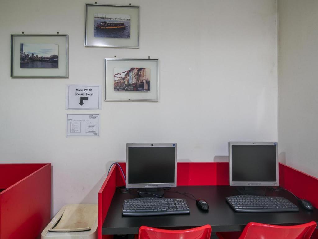 G4 Station Backpackers